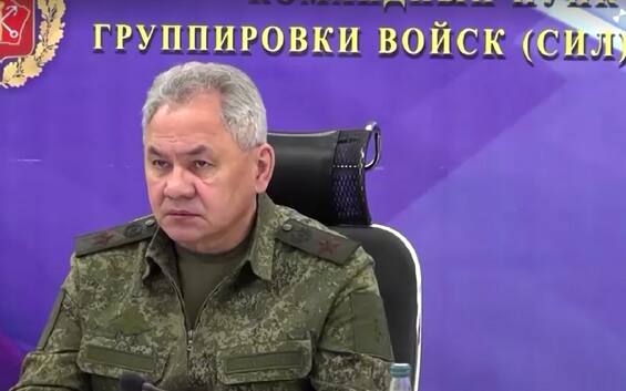 Il Ministro Della Difesa Russo Shoigu Visita Truppe In Ucraina E ...