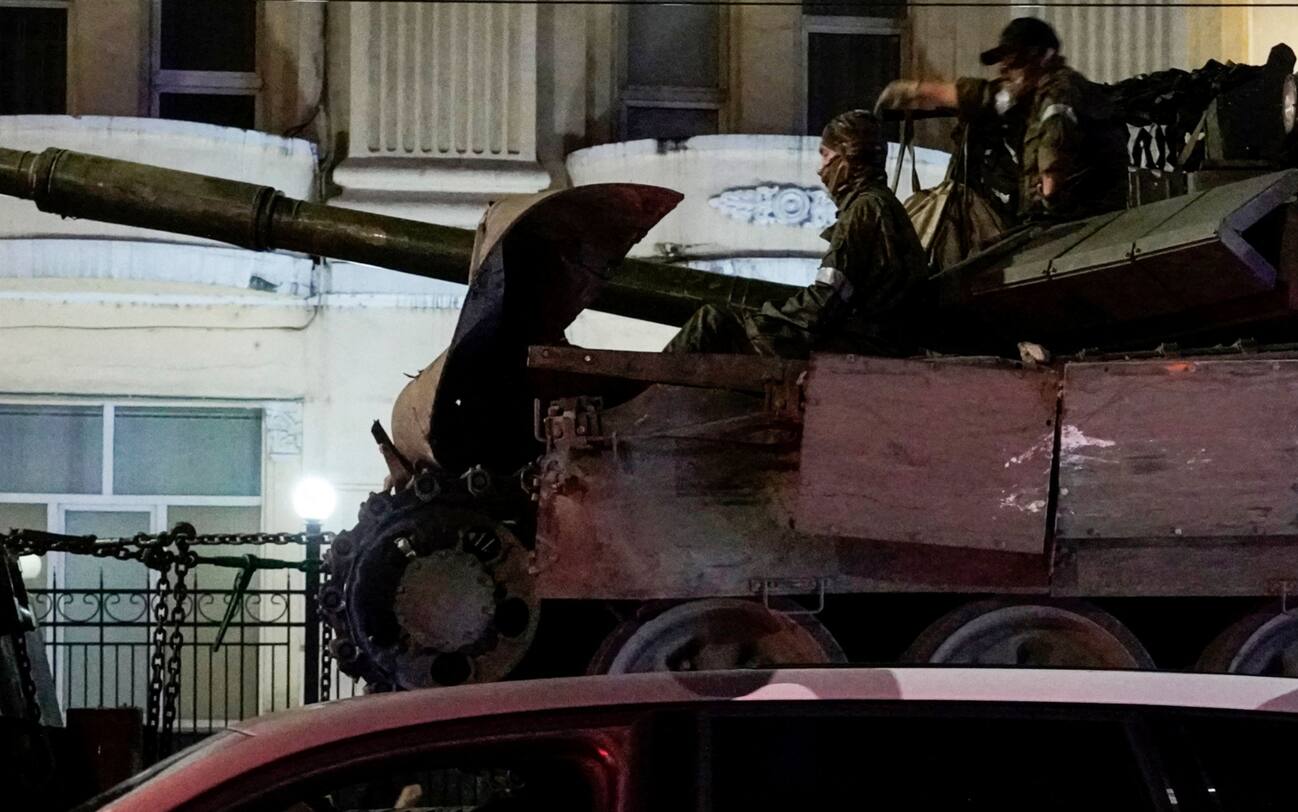 Colpo di Stato in Niger, Francia avvia evacuazione cittadini. Volo speciale per rientro italiani Colpo di Stato in Niger, Francia avvia evacuazione cittadini. Volo speciale per rientro italiani