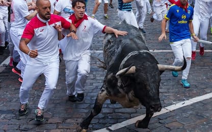 Pamplona, festa di San Firmino: 10 feriti nella corsa dei tori