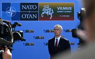 epa10738889 NATO Secretary General Jens Stoltenberg speaks to the media as he arrives at the NATO summit in Vilnius, Lithuania, 11 July 2023. The North Atlantic Treaty Organization (NATO) Summit will take place in Vilnius on 11 and 12 July 2023 with the alliance's leaders expected to adopt new defense plans.  EPA/FILIP SINGER