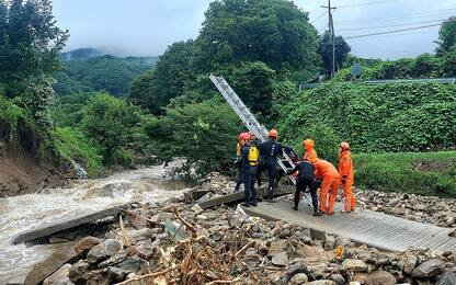 Piogge torrenziali in Corea del Sud, sette morti e tre dispersi. FOTO
