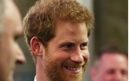 Principe Harry perde titolo di Altezza Reale su sito Royal Family