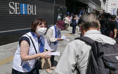 Giappone, primo sciopero impiegati dei grandi magazzini in 60 anni