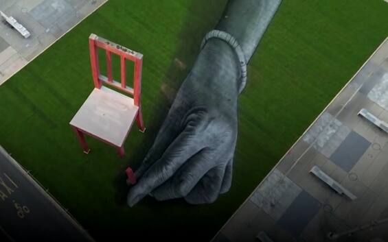 Geneva, a fresco close to the UN: no to anti-personnel mines
