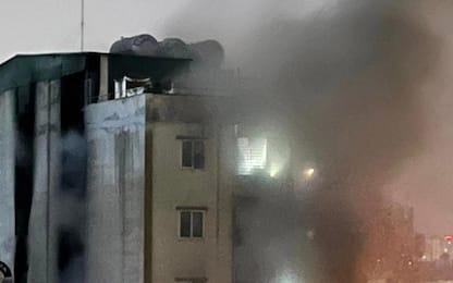 Vietnam, incendio in un condominio ad Hanoi: 56 morti 