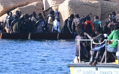 Migranti, da Ue 127 milioni di euro alla Tunisia per limitare sbarchi