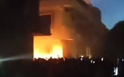 Libia, proteste dopo le inondazioni: bruciata casa sindaco di Derna