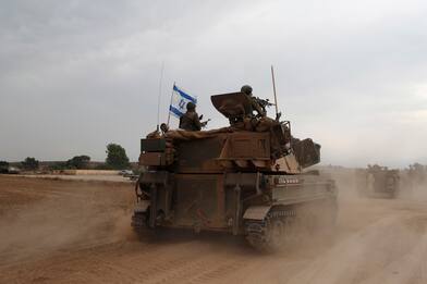 Guerra Israele-Hamas, invasione di terra a Gaza può partire stanotte