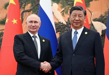 Cina, Putin incontra Xi: "Crescente fiducia reciproca"