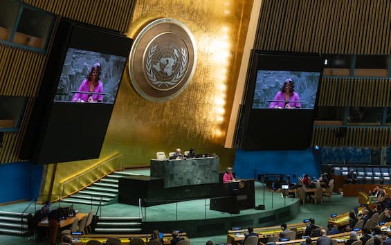 UN, the General Assembly votes on the draft for the truce in Gaza between Israel and Hamas