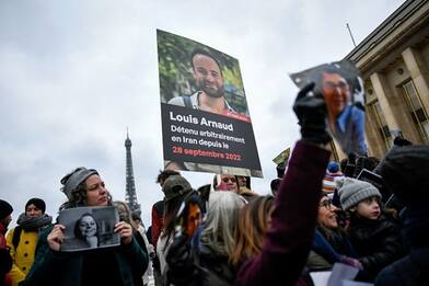 Iran, condannato a 5 anni il francese Louis Arnaud