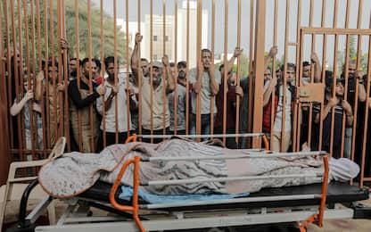 Gaza, colpiti anche gli ospedali. MSF: “Rischio diventino obitori”