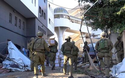 Gaza, continua l'operazione di Israele all'ospedale al Shifa 
