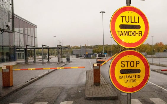 Finland closes half of its border crossings with Russia