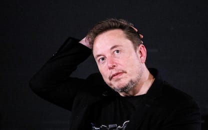 Wsj: "Elon Musk usa droghe illegali, timori nei cda Tesla e Space X"