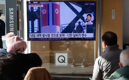 Corea del Nord lancia missile spia e scatena l'allarme in Giappone