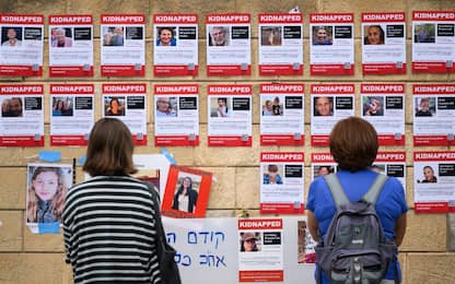 Tel Aviv: liberi 12 ostaggi, 10 israeliani e 2 stranieri