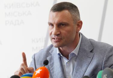 Ucraina-Russia, Klitschko: Zelensky meno popolare perché paga errori