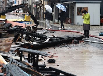 Terremoto in Giappone, bilancio delle vittime sale ad almeno 126 morti