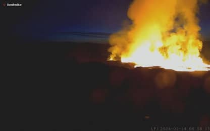 Islanda, nuova eruzione vulcanica a sud-ovest di Rejkyavik