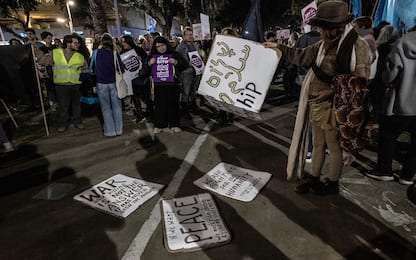 Israele, Proteste a Tel Aviv: in migliaia chiedono cessate il fuoco