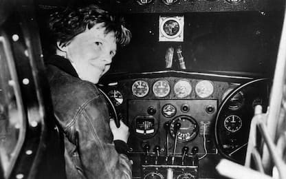 Trovato relitto in fondo al Pacifico: sarebbe quello di Amelia Earhart
