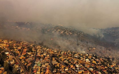 Incendi in Cile, le immagini della devastazione dall’alto. FOTO