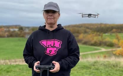 Regno Unito, donna usa droni per ritrovare cani smarriti