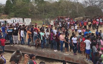 Venezuela, crolla una miniera illegale: ci sono morti