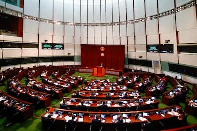 Hong Kong, approvata dal parlamento la legge sulla sicurezza