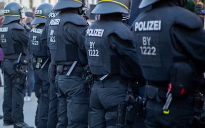 Germania, clochard ucciso a coltellate da un tredicenne a Dortmund