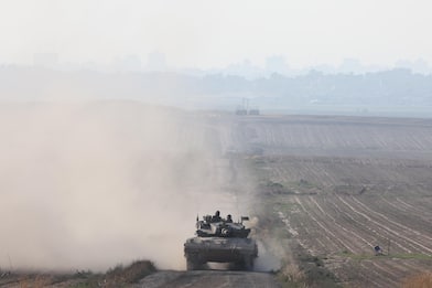 Guerra, Gantz: "Restiamo liberi di agire a Gaza, anche a Rafah". LIVE