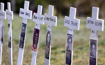 Stati Uniti, 25 anni fa la strage alla Columbine High School