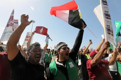 Il Cairo, due italiani arrestati durante un corteo per Gaza