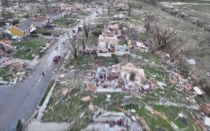 Usa, tornado si abbattono in Nebraska e Iowa, diversi feriti. VIDEO