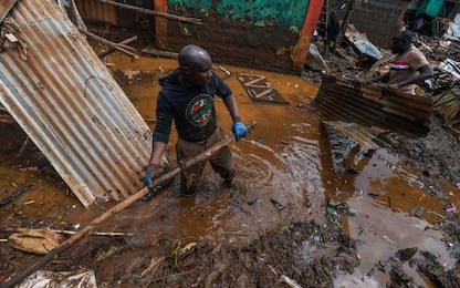Crolla una diga in Kenya, oltre settanta morti