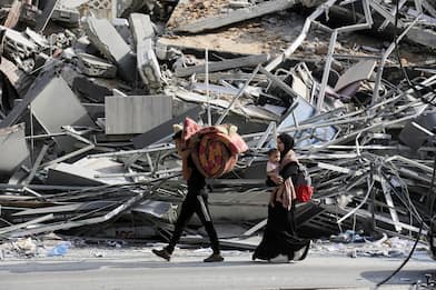Medioriente, Blinken: "Imperativo l'aumento degli aiuti a Gaza". LIVE