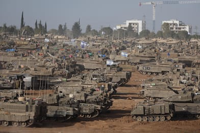 Israele Hamas, tank Tel Aviv su Rafah. Usa: "Accordo è possibile" LIVE
