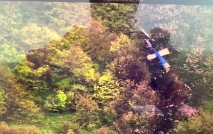 Iran, i droni localizzano il relitto dell'elicottero di Raisi. VIDEO
