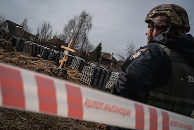 Ucraina, Mosca comincia manovre con armi nucleari tattiche
