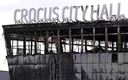 Attentato al Crocus City Hall, Mosca ammette responsabilità dell'Isis
