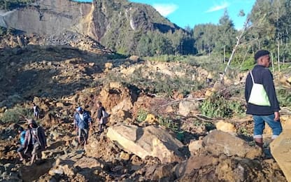 Papua Nuova Guinea, frana distrugge villaggi: quasi 700 morti
