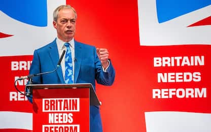 Elezioni Uk, Nigel Farage cambia idea e si candida alle politiche