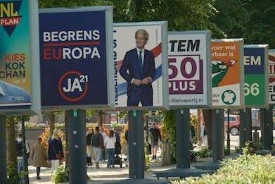 Europee in Olanda, exit poll: Laburisti-Verdi in vantaggio su Wilders