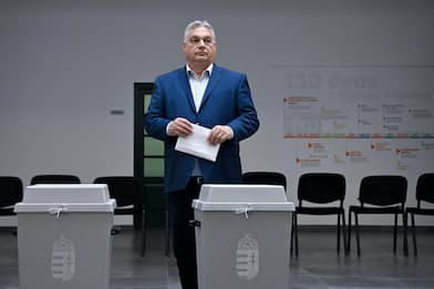 Europee, battuta d'arresto per Orban: primo al 43,7% ma cala dell'8%