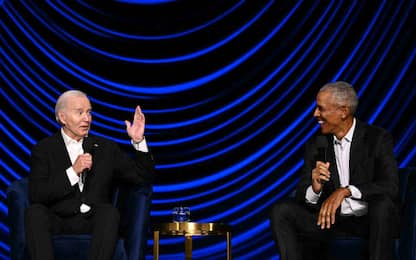 Show di Obama e Biden a Hollywood, raccolti 28 milioni