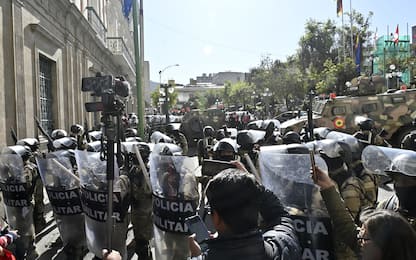 Golpe fallito Bolivia, militari lasciano piazza dopo nomina nuovo capo