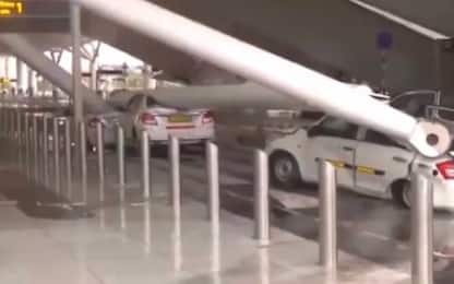 India, crolla tetto aeroporto nuova Delhi: 1 morto 8 feriti