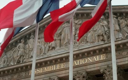 Elezioni Francia, vigilia del ballottaggio. Oltremare già alle urne