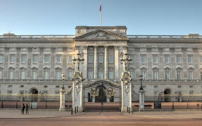 Buckingham Palace apre ai visitatori la sala dell'iconico balcone